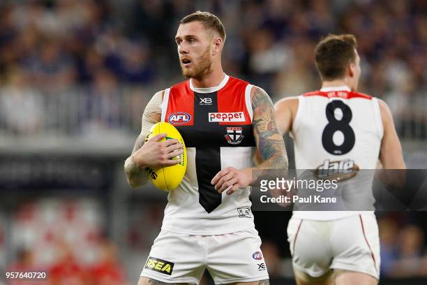 Tim Membrey of the Saints prepares to have a shot on goal during the round eight AFL match between the Fremantle Dockers and the St Kilda Saints at...