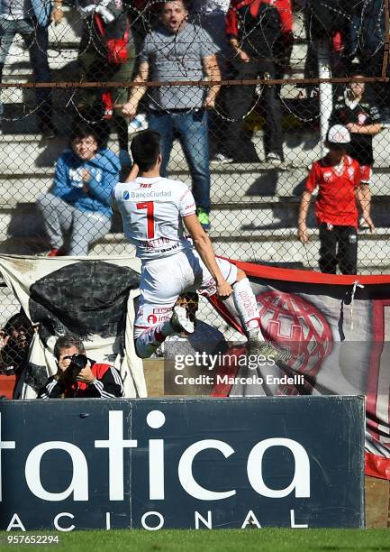 Ignacio Pussetto of Huracan after scoring the first goal of his team during a match between Huracan and Boca Juniors as part of Superliga 2017/18 at...