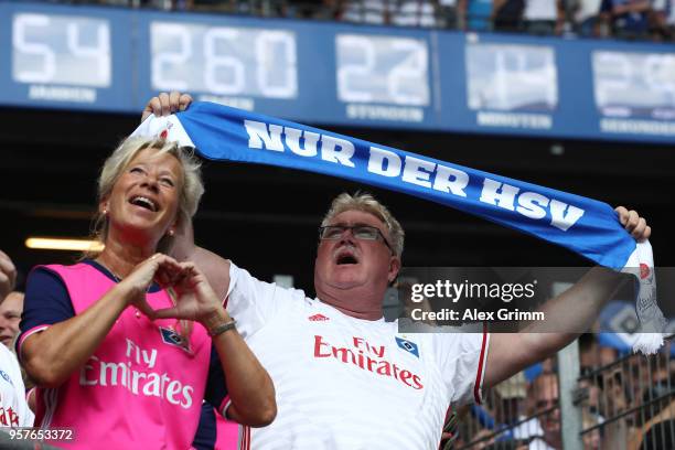 Fans show their support prior to the Bundesliga match between Hamburger SV and Borussia Moenchengladbach at Volksparkstadion on May 12, 2018 in...