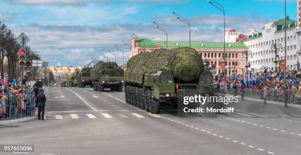 missile system topol in military parade at yoshkar-ola, russia - army missile stock pictures, royalty-free photos & images