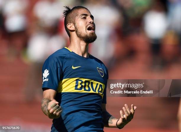 Junior Benitez of Boca Juniors celebrates after scoring the third goal of his team during a match between Huracan and Boca Juniors as part of...