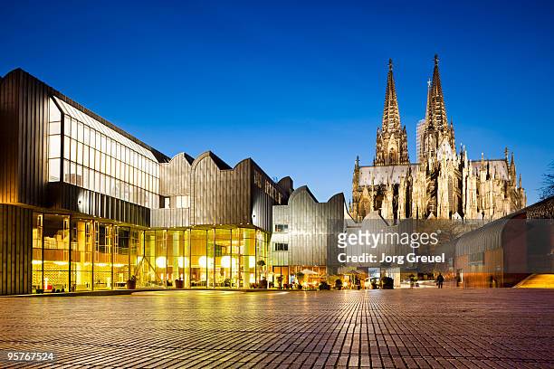 museum ludwig and cologne cathedral - cologne stock pictures, royalty-free photos & images
