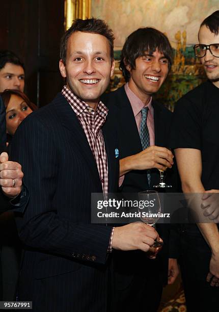 Collegehumorcom Photos and Premium High Res Pictures - Getty Images