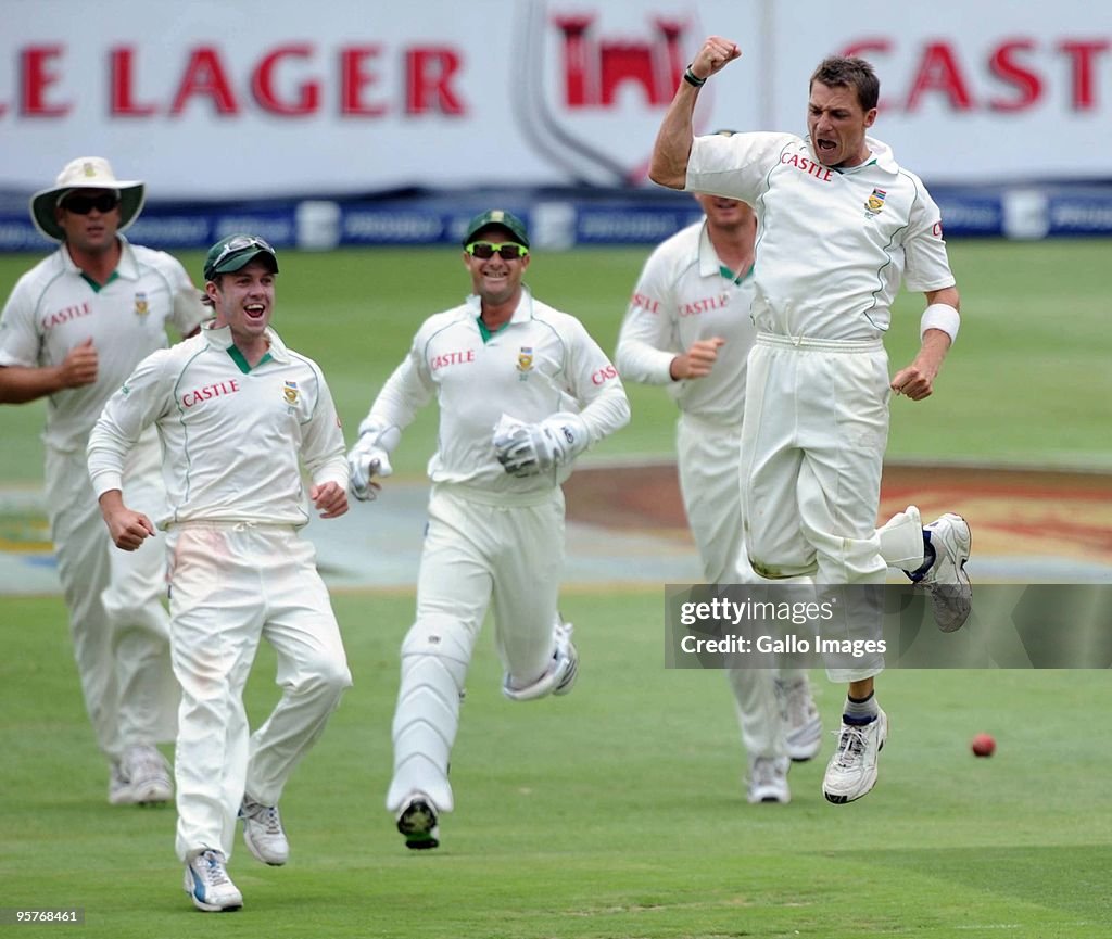 South Africa v England - 4th Test Day One