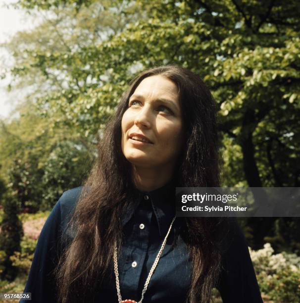 American country music singer-songwriter Loretta Lynn, 1970.