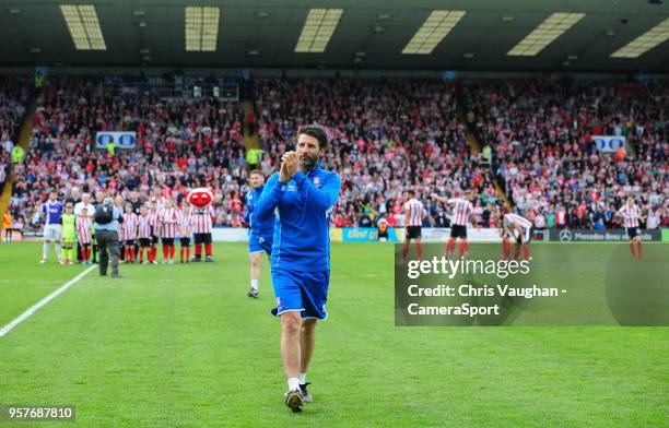 Lincoln City manager Danny Cowley applauds the fans prior to the Sky Bet League Two Play Off Semi Final:First Leg between Lincoln City and Exeter...