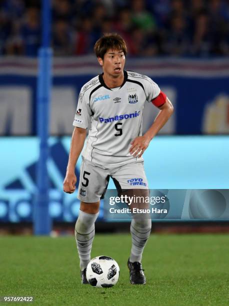 Genta Miura of Gamba Osaka in action during the J.League J1 match between Yokohama F.Marinos and Gamba Osaka at Nissan Stadium on May 12, 2018 in...