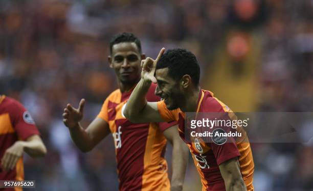 Younes Belhanda of Galatasaray celebrates his goal with his team mates during the Turkish Super Lig match between Galatasaray and Evkur Yeni...