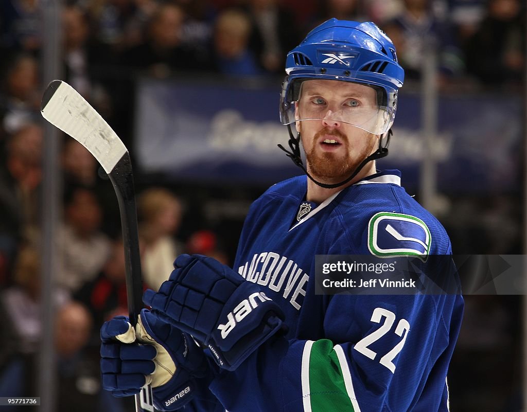 Nashville Predators v Vancouver Canucks