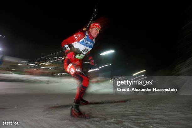 Emil Hegle Svendsen of Norway competes during the Men's 10km Sprint in the e.on Ruhrgas IBU Biathlon World Cup on January 14, 2010 in Ruhpolding,...