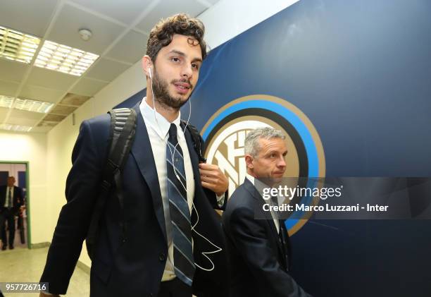 Andrea Ranocchia of FC Internazionale arrives prior to the serie A match between FC Internazionale and US Sassuolo at Stadio Giuseppe Meazza on May...