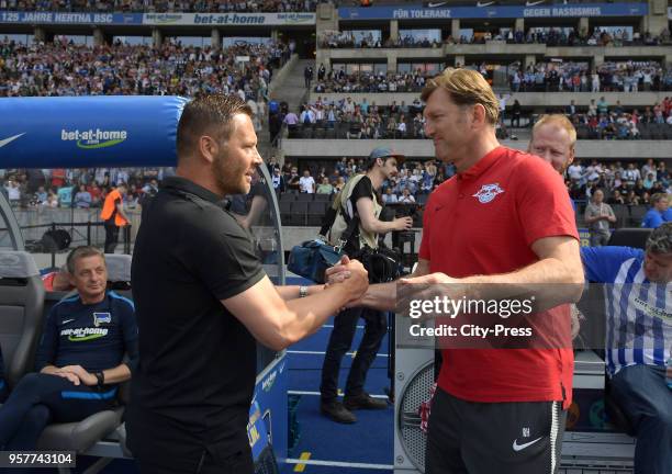 Coach Pal Dardai of Hertha BSC and coach Ralph Hasenhuettl of RB Leipzig before the Bundesliga game between Hertha BSC and RB Leipzig at...