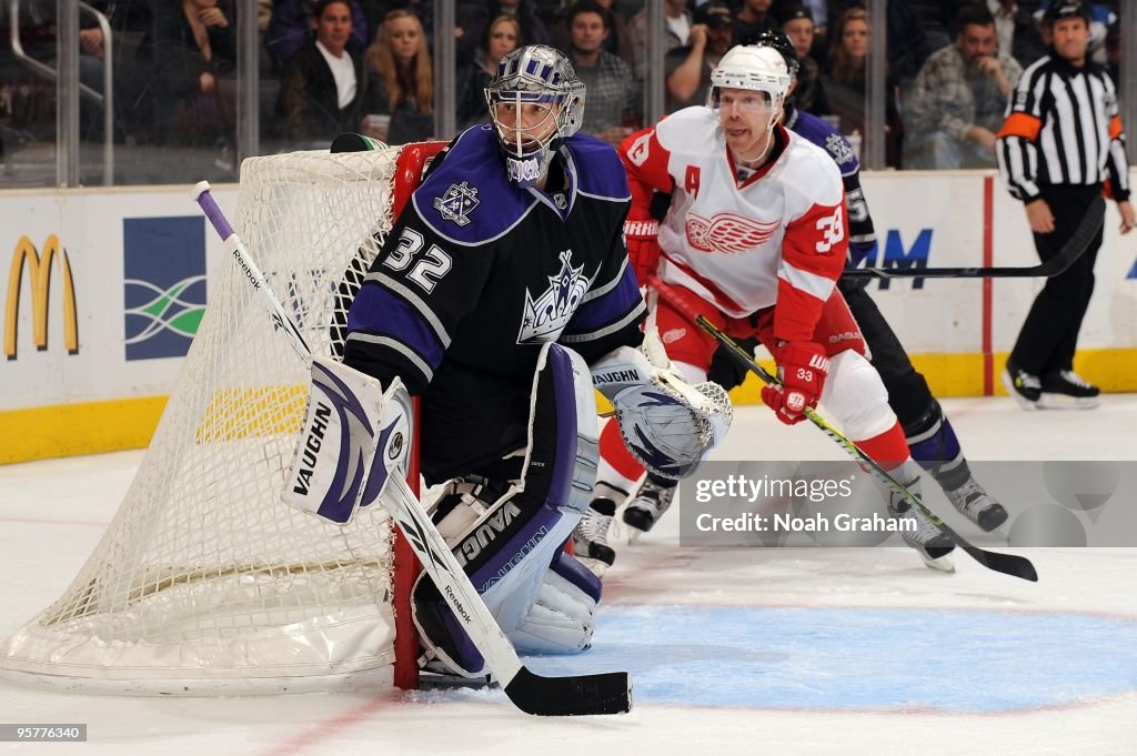 Detroit Red Wings v Los Angeles Kings