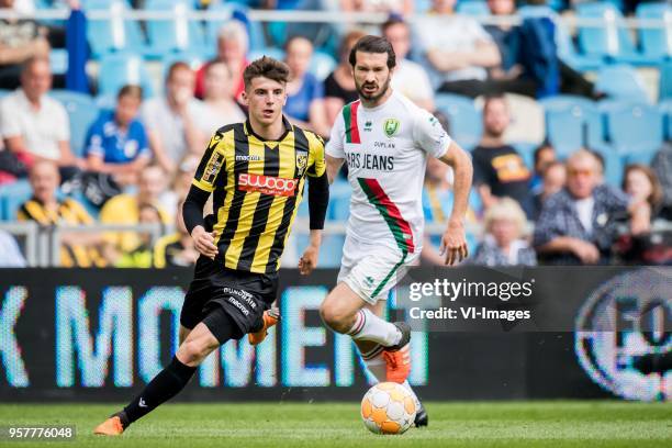 Mason Mount of Vitesse, Edouard Duplan of ADO Den Haag during the Dutch Eredivisie play-offs match between Vitesse Arnhem and ADO Den Haag at...