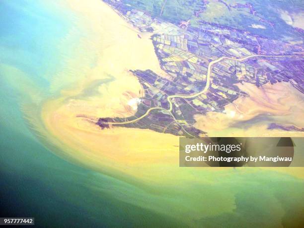 Delta East Java 1 462 Mer De Java Stock Photos, High-Res Pictures, and Images - Getty ...