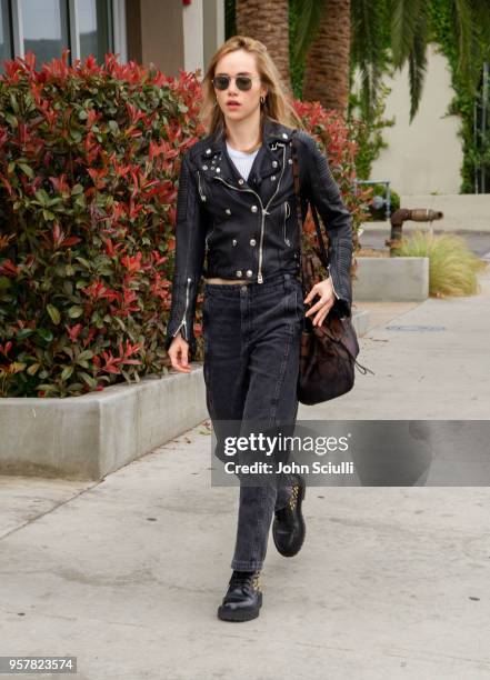 Suki Waterhouse spotted in Los Angeles on May 11, 2018 in Los Angeles, California.