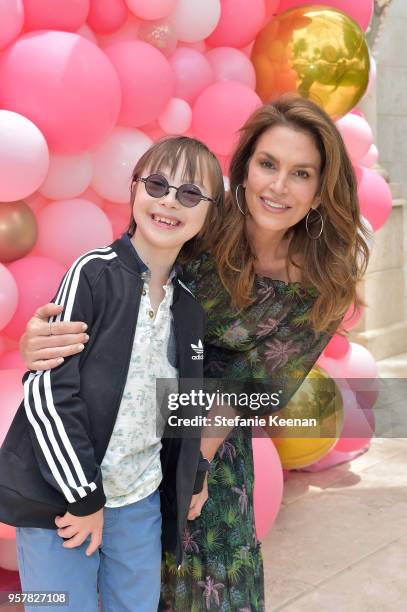 Cindy Crawford and guest attend 2018 Best Buddies Mother's Day Brunch Hosted by Vanessa & Gina Hudgens on May 12, 2018 in Malibu, California.