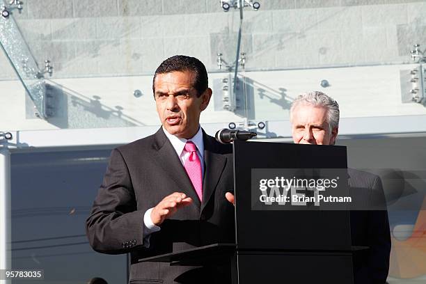 Mayor Antonio Villaraigosa and Councilman Paul Krekorian attend the unveiling of WET's new facility at Idea Playground on January 14, 2010 in Sun...