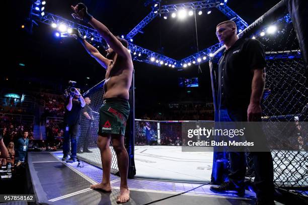 Kelvin Gastelum of the United States enters the arena prior to his middleweightÊbout against Ronaldo Souza of Brazil during the UFC 224 event at...