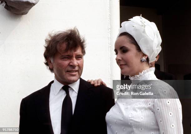 Richard Burton and Elizabeth Taylor
