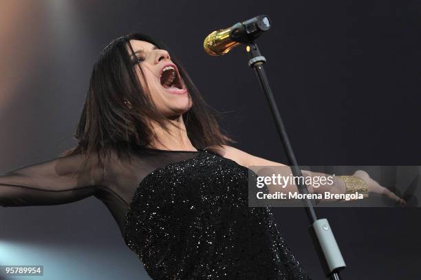 Singer Laura Pausini performs at forum on March 05, 2009 in Turin, Italy.