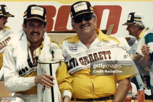 Tim Gee Racing 188 Tim Richmond Nascar Stock Photos, High-Res Pictures, and Images ...