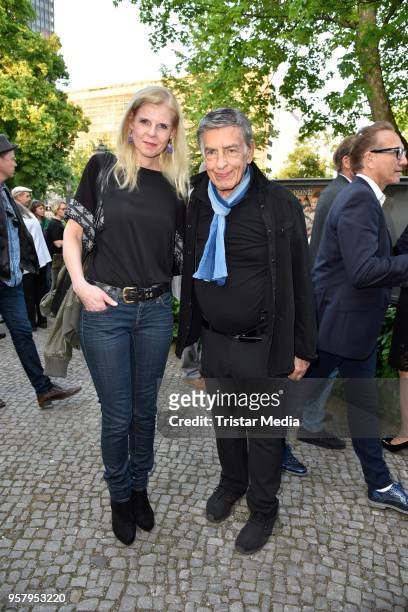Rolf Kuehn and guest attend the premiere of 'Kasimir und Kaukasus' on May 12, 2018 in Berlin, Germany.
