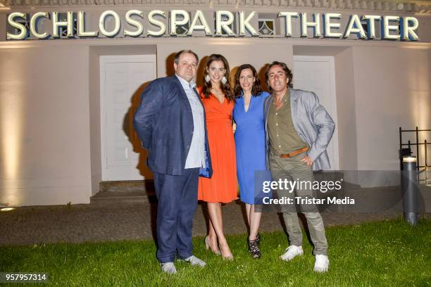 Markus Majowski, Katharina Maria Abt, Dieter Landuris and Ulrike Frank during the premiere of 'Kasimir und Kaukasus' on May 12, 2018 in Berlin,...