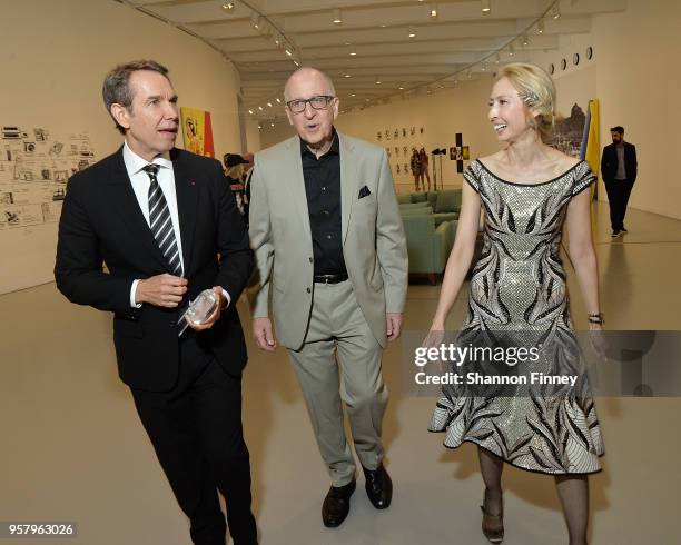 Artist Jeff Koons, Secretary of the Smithsonian Dr. David J. Skorton, and Director of the Hirshhorn Museum Melissa Chiu, explore galleries during the...