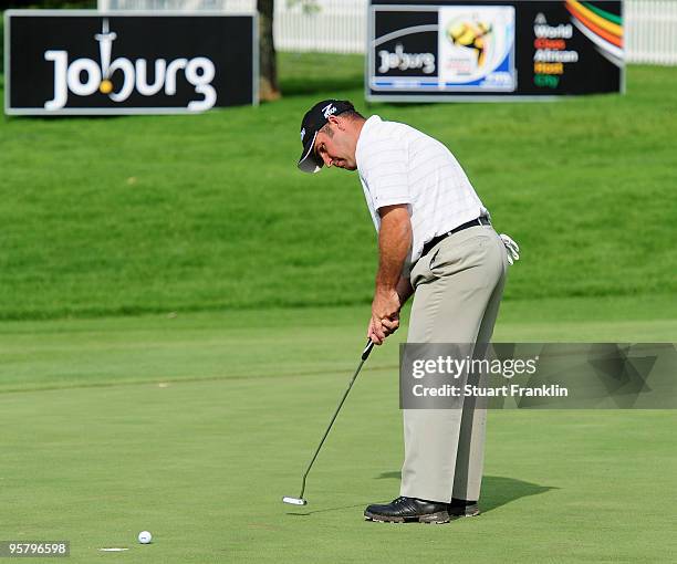 Hennie Otto of South Africa putting on the 18th hole during the second round of the Joburg Open at Royal Johannesburg and Kensington Golf Club on...