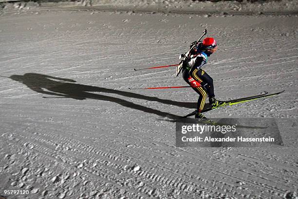 Magdalena Neuner of Germany competes during the Women's 4 x 6km Relay in the e.on Ruhrgas IBU Biathlon World Cup on January 15, 2010 in Ruhpolding,...