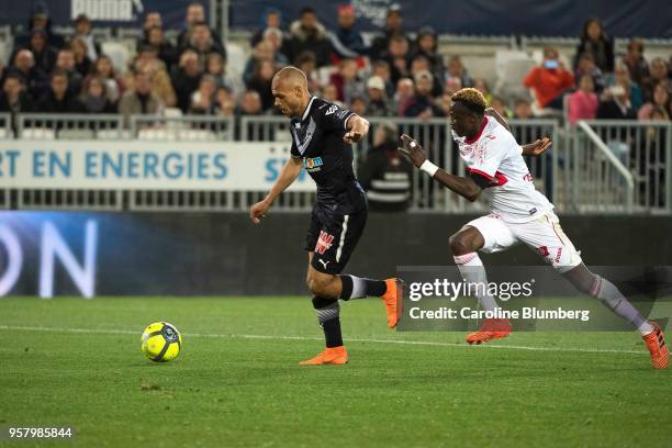 Martin Braithwaite of Bordeaux scores during the Ligue 1 match between Bordeaux and Toulouse at Stade Matmut Atlantique on May 12, 2018 in Bordeaux, .