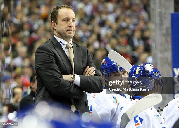 Head coach Teal Fowler of Mannheim is seen during the DEL Bundesliga match between EHC Eisbaeren Berlin and Adler Mannheim at O2 World stadium on...