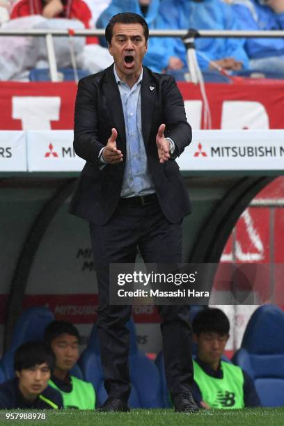 Massimo Ficcadenti,coach of Sagan Tosu looks on during the J.League J1 match between Urawa Red Diamonds and Sagan Tosu at Saitama Stadium on May 13,...