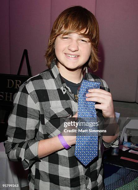 Actor Angus T. Jones poses at the Kari Feinstein Golden Globes Style Lounge at Zune LA on January 14, 2010 in Los Angeles, California.