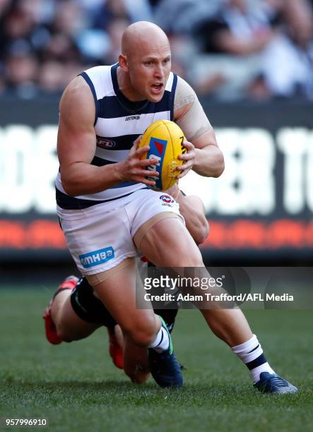 Gary Ablett of the Cats is tackled by Flynn Appleby of the Magpies during the 2018 AFL round eight match between the Collingwood Magpies and the...