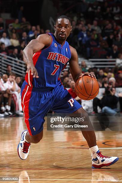 Ben Gordon of the Detroit Pistons drives against the Chicago Bulls during the game on January 11, 2010 at the United Center in Chicago, Illinois. The...