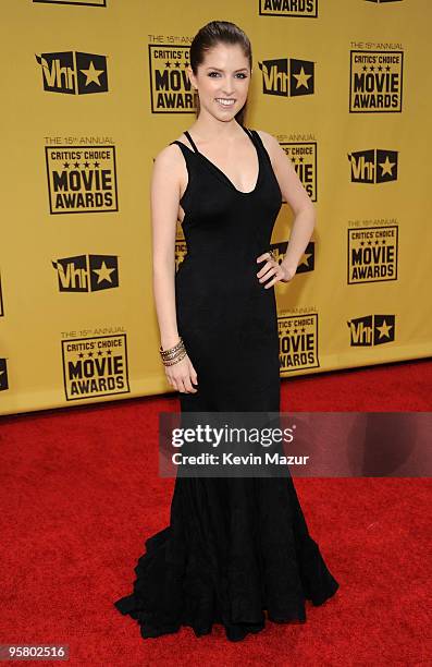 Actress Anna Kendrick arrives at the 15th annual Critic's Choice Movie Awards held at the Hollywood Palladium on January 15, 2010 in Hollywood,...