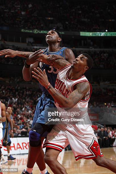 Brendan Haywood of the Washington Wizards and Tyrus Thomas of the Chicago Bulls battle for position on January 15, 2010 at the United Center in...