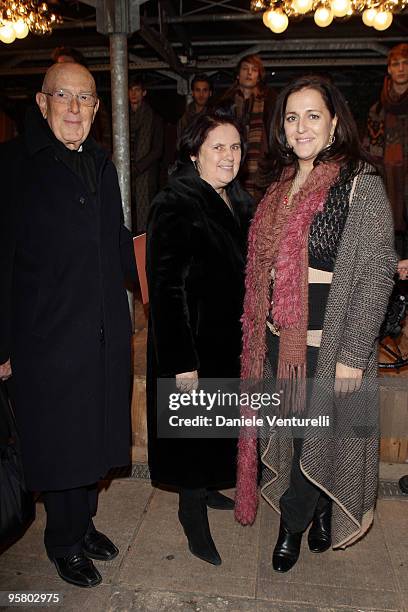 Mario Boselli, Suzy Menkes and Angela Missoni attend the Missoni collection fashion show during Milan Fashion Week Menswear Autumn/Winter 2010 at the...