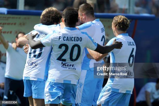 Senad Lulic of SS Lazio celebrates a opening goal with his team mates during the serie A match between FC Crotone and SS Lazio at Stadio Comunale...