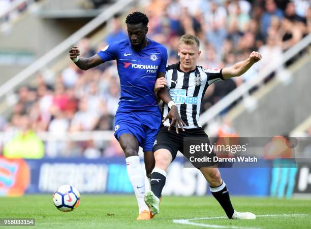 Tiemoue Bakayoko of Chelsea battles for possession with Matt Ritchie of Newcastle United during the Premier League match between Newcastle United and...