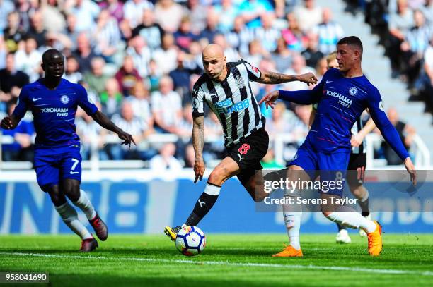 Jonjo Shelvey of Newcastle United strikes the ball during the Premier League Match between Newcastle United and Chelsea at St.James' Park on May 13...