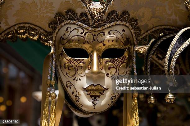 venecian karneval maske xl - venezianische karnevalsmaske stock-fotos und bilder