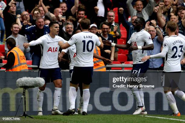 Erik Lamela of Tottenham Hotspur celebrates with Harry Kane of Tottenham Hotspur , Christian Eriksen of Tottenham Hotspur and Moussa Sissoko of...