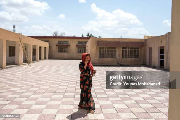 Voters head to polling stations to cast their vote for the Iraqi parliamentary election on May 12, 2018 in Erbil, Iraq. Citizens are voting in the...