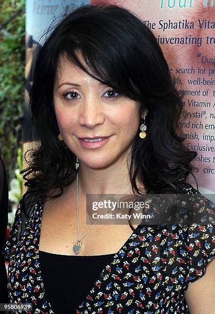 Cheri Oteri attends the DPA Golden Globes Gift Suite on January 15, 2010 in Beverly Hills, California.