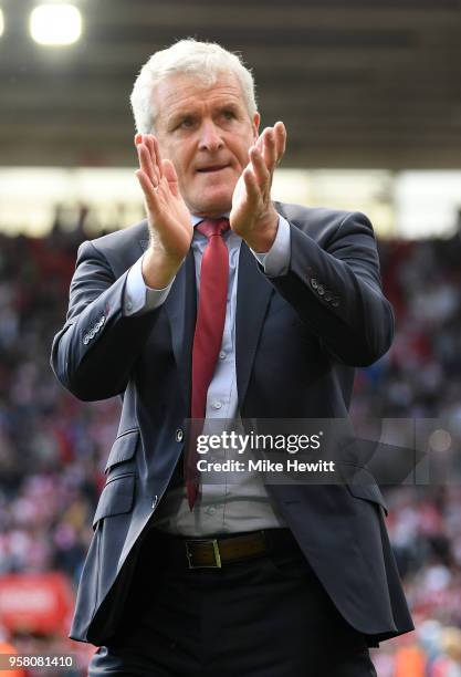 Mark Hughes, Manager of Ssouthampton hows appreciation to the afterthe Premier League match between Southampton and Manchester City at St Mary's...