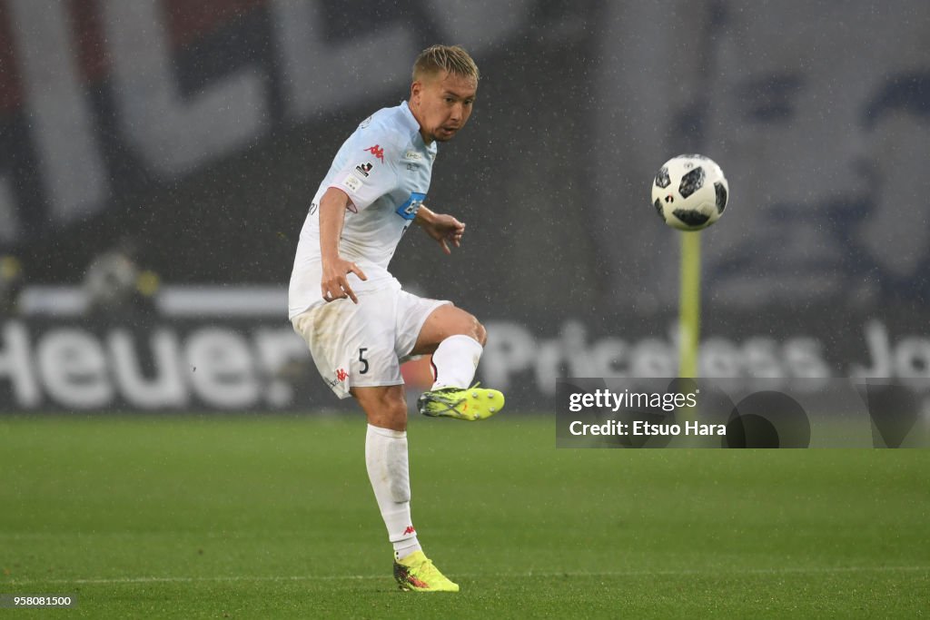 FC Tokyo v Consadole Sapporo - J.League J1