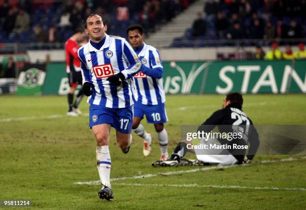 Theofanis Gekas of Berlin celebrates after he scores his team's third goal during the Bundesliga match between Hannover 96 and Hertha BSC Berlin at...